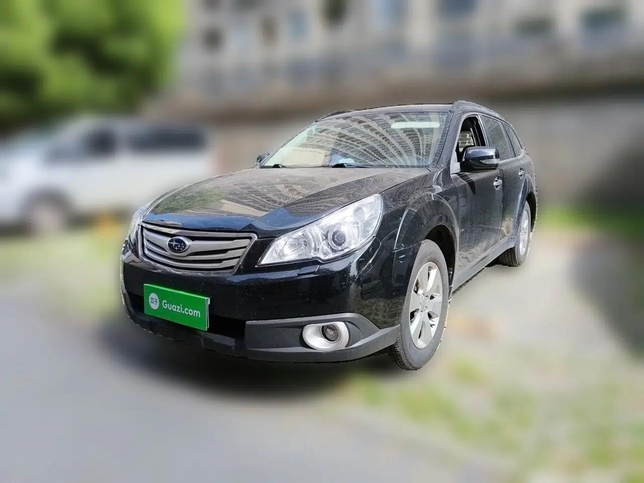 Subaru Outback 2011 2.5i Luxury Navigation Edition — миниатюра 1