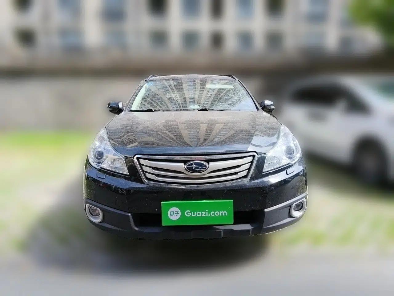 Subaru Outback 2011 2.5i Luxury Navigation Edition — миниатюра 2