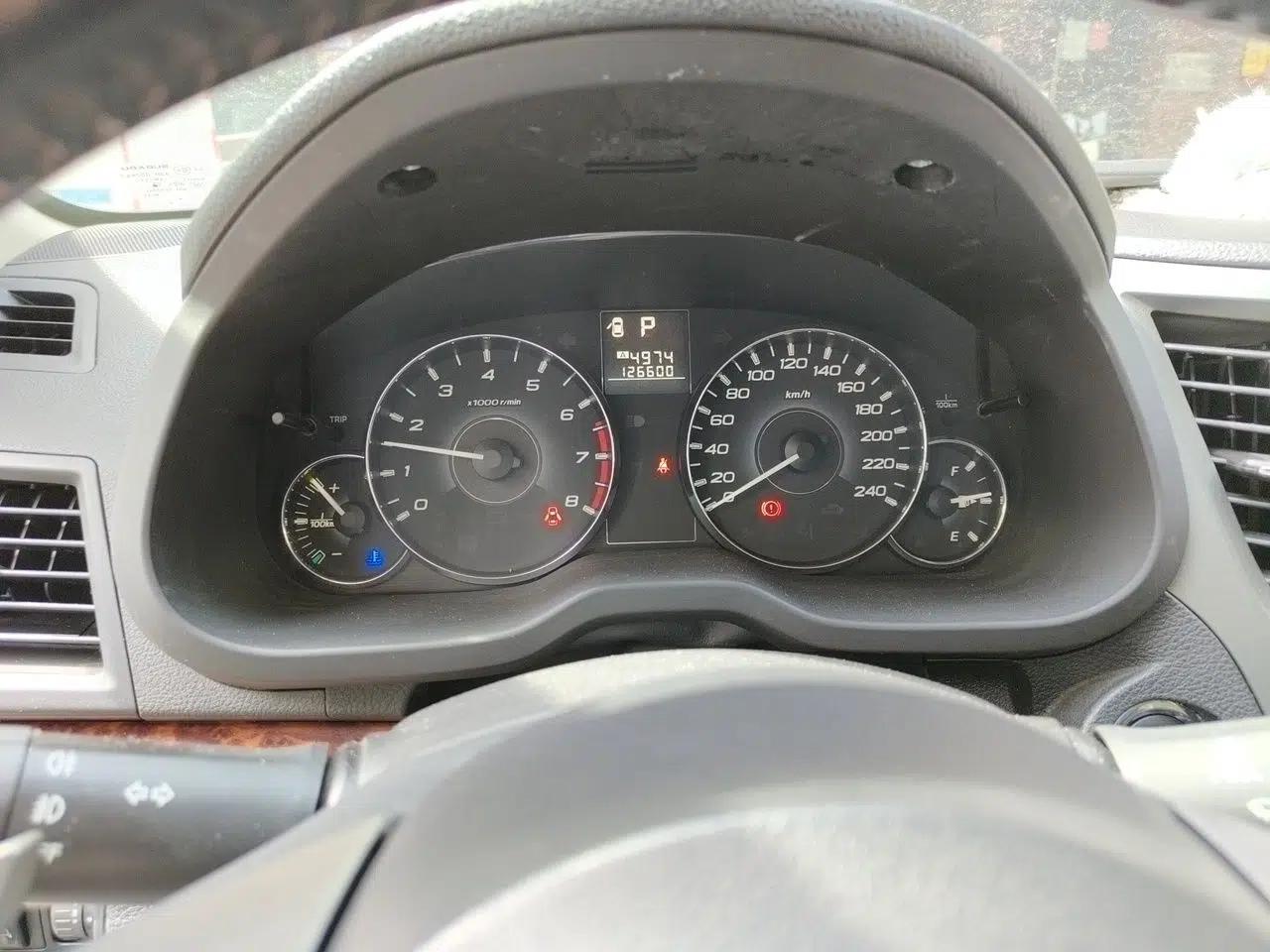 Subaru Outback 2011 2.5i Luxury Navigation Edition — миниатюра 12
