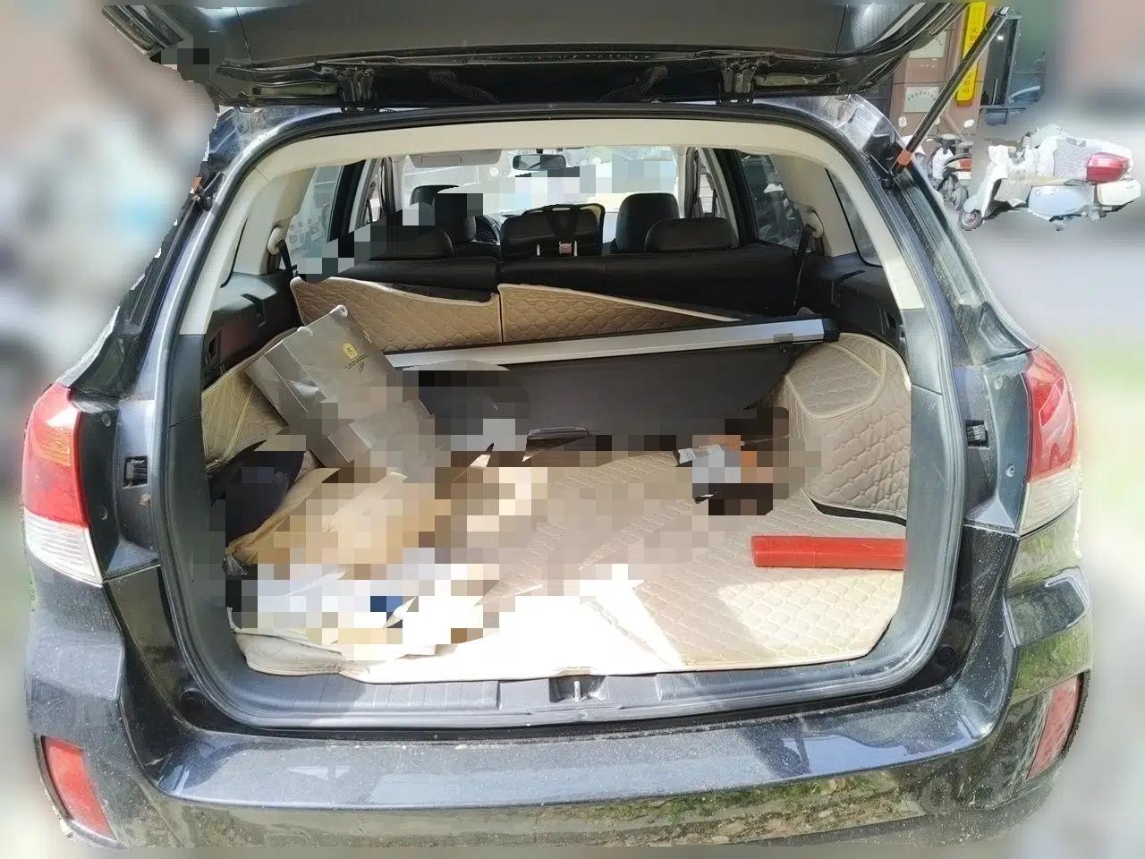 Subaru Outback 2011 2.5i Luxury Navigation Edition — миниатюра 20