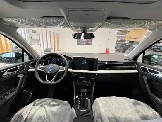 Tiguan L PHEV 2023 430PHEV Plug-in Hybrid Premium Edition — миниатюра 12