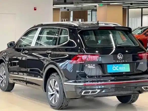Tiguan L PHEV 2023 430PHEV Plug-in Hybrid Premium Edition — миниатюра 5
