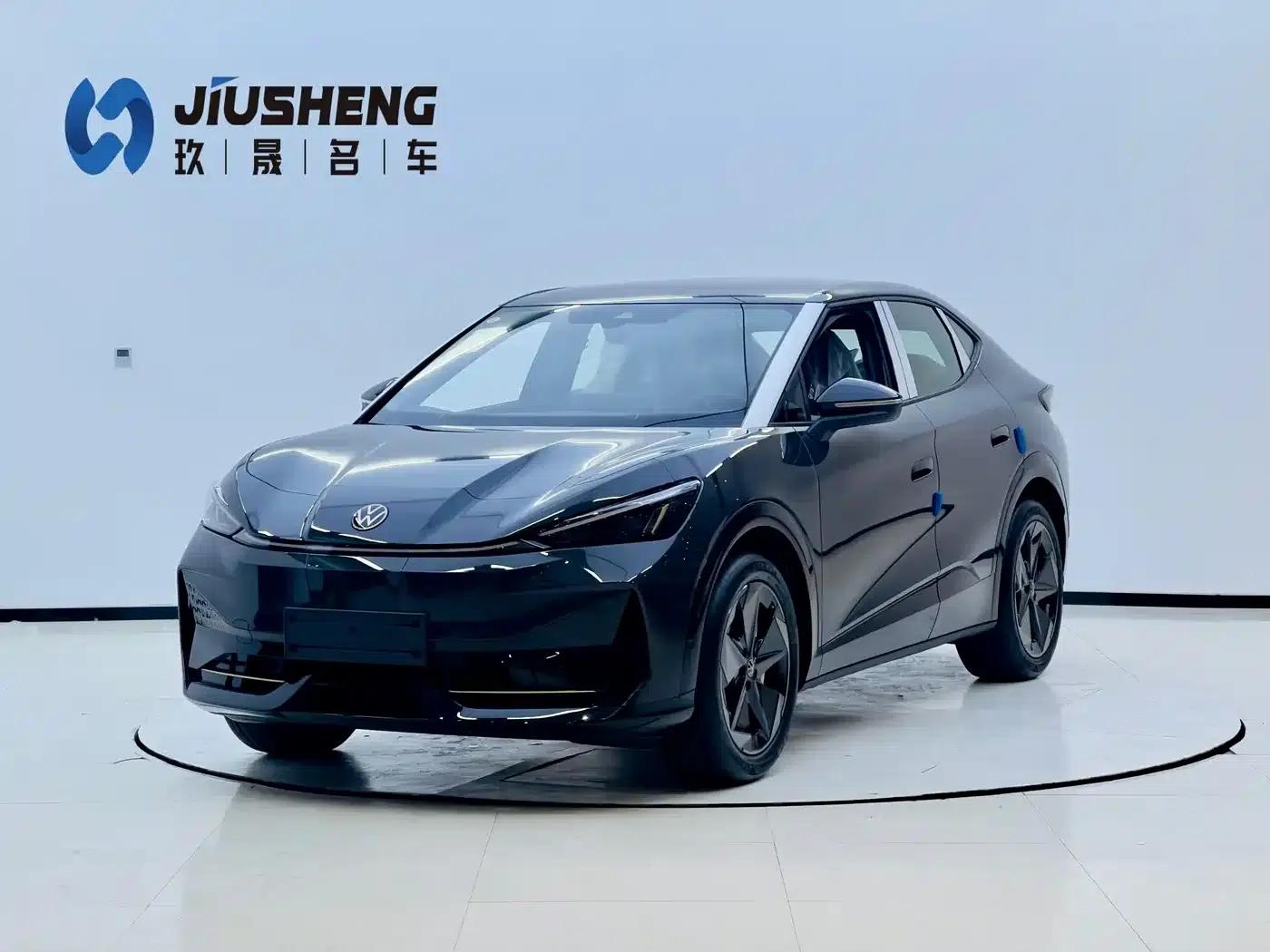 Volkswagen 06 2025 Pure — миниатюра 1