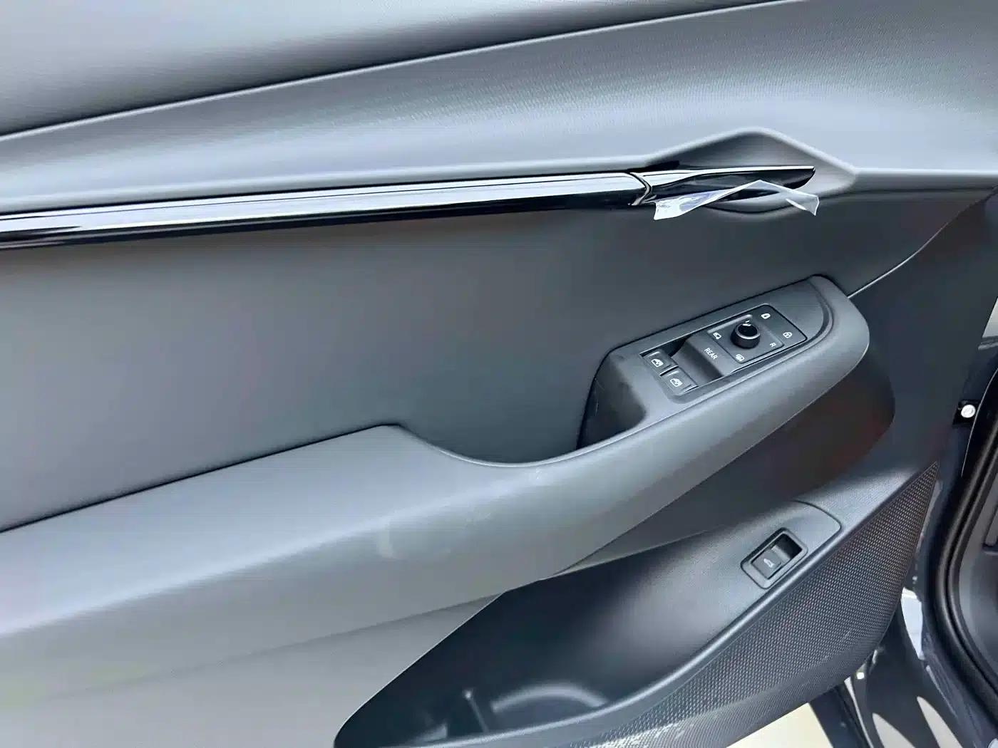 Volkswagen 06 2025 Pure — миниатюра 10