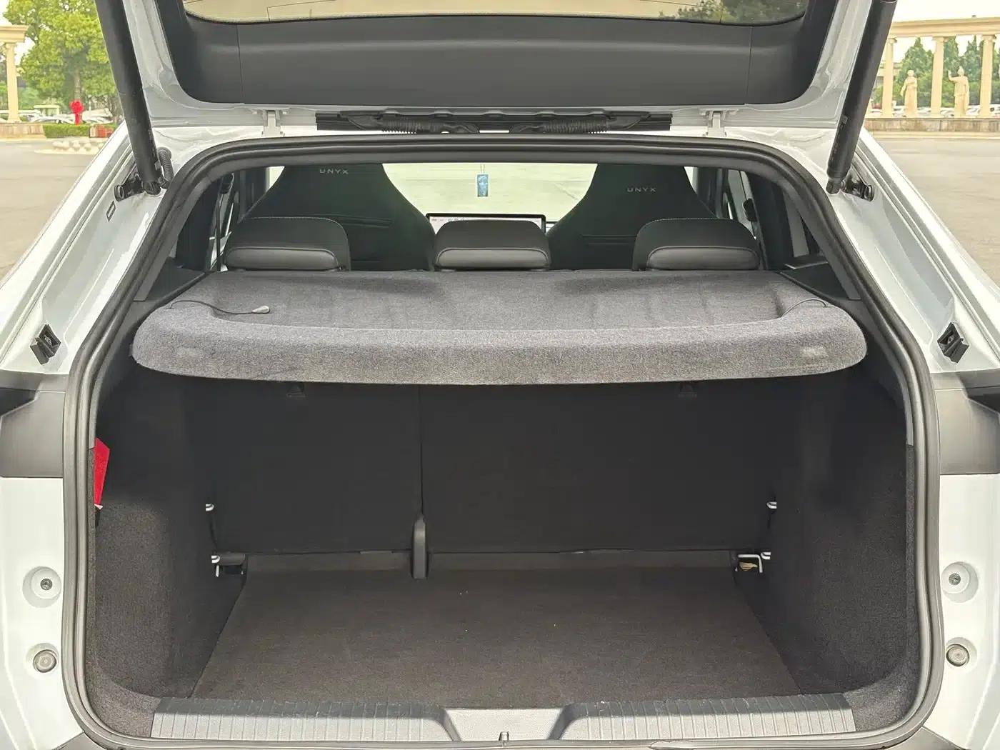 VW 06 2024 Facelift Pro Long Range Edition — миниатюра 11