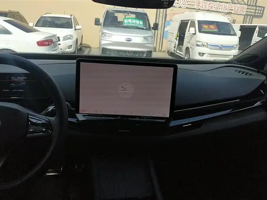 VW 06 2024 Facelift Pro Long Range Edition — миниатюра 13