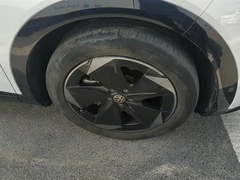VW 06 2024 Facelift Pro Long Range Edition — миниатюра 6