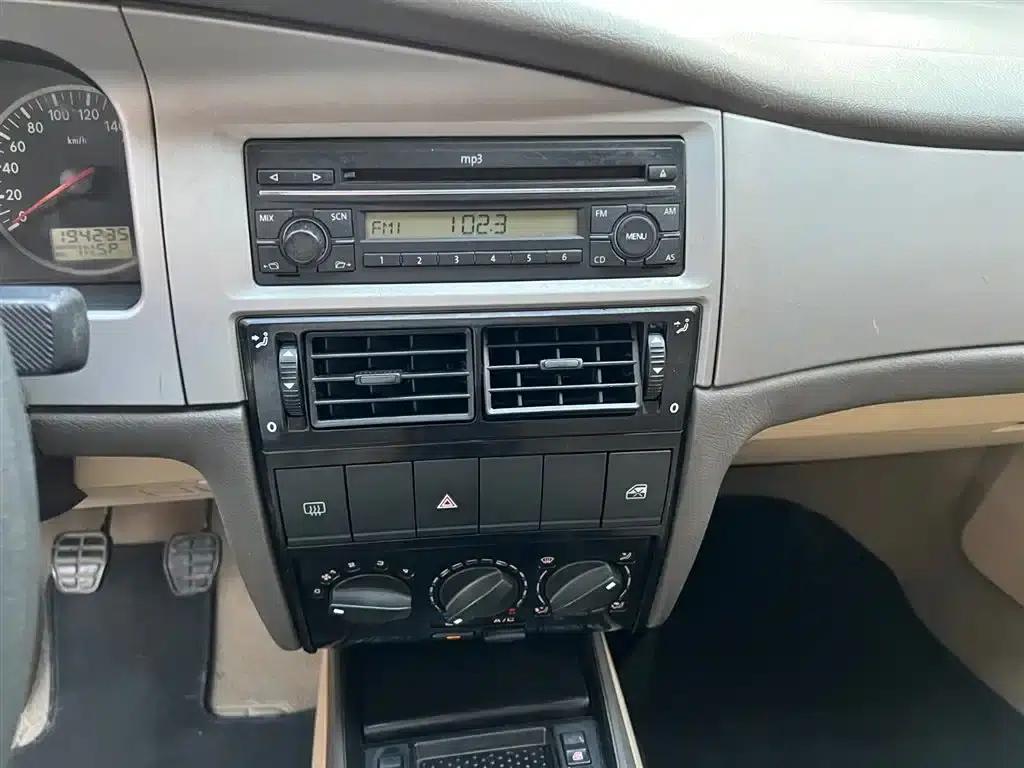 Santana Zhijun 2009 1.8 Manual Leisure Edition — миниатюра 11