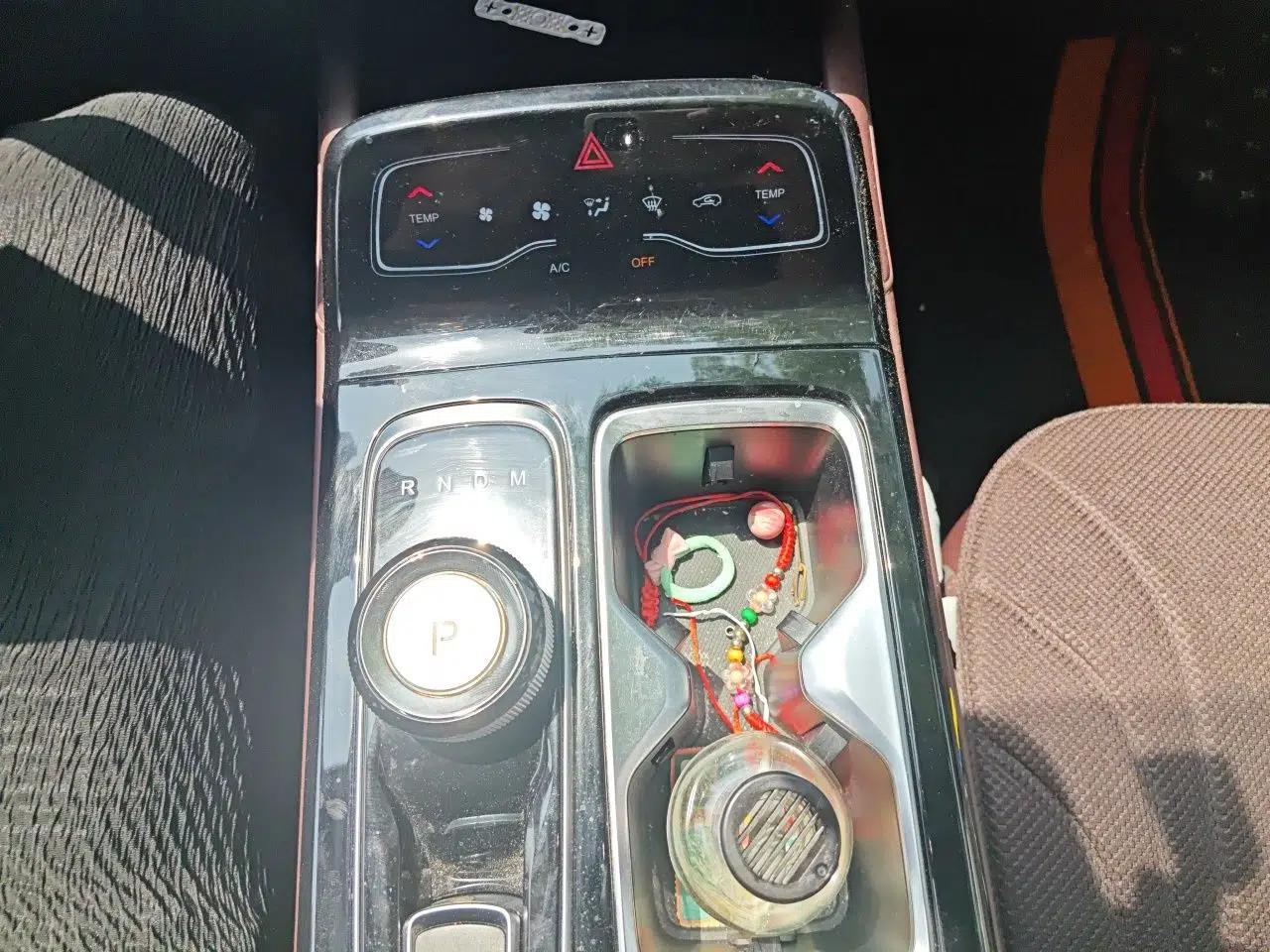 SOL QX 2021 300T DCT Prestige Smart Connectivity Version — миниатюра 15