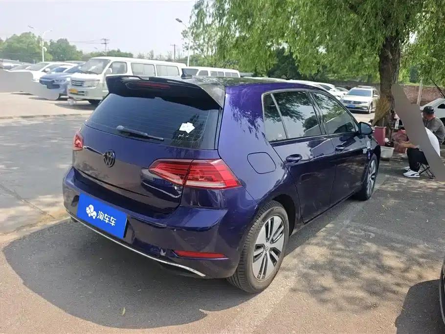 2020 Golf EV — миниатюра 3