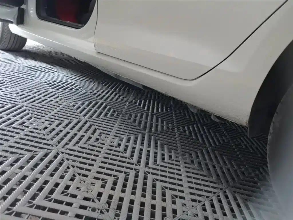 2020 Golf EV — миниатюра 22