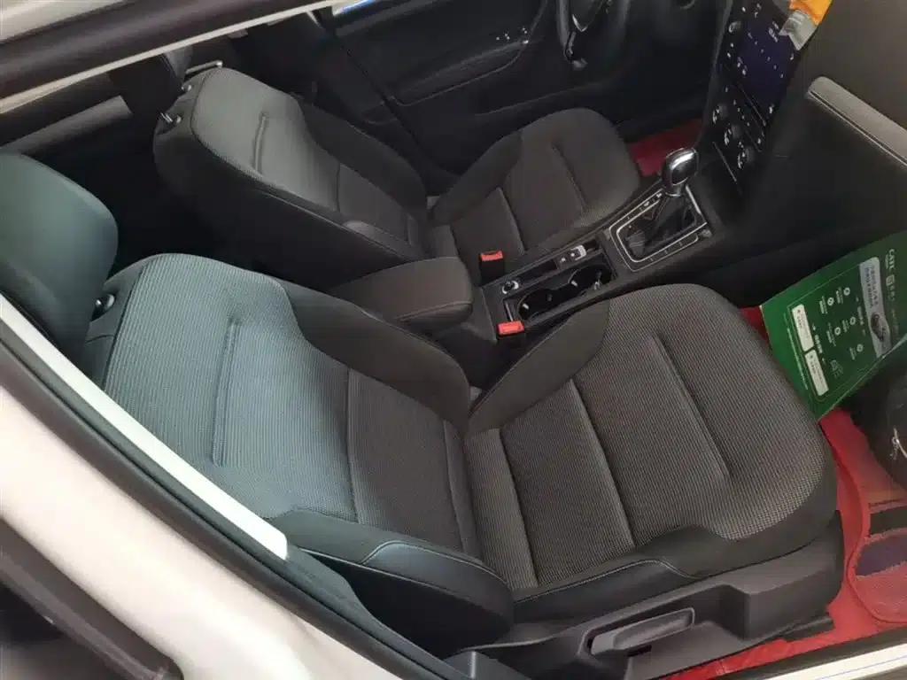 2020 Golf EV — миниатюра 25