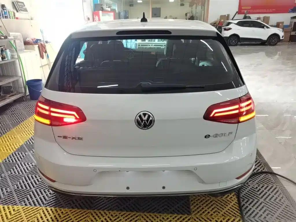 2020 Golf EV — миниатюра 6