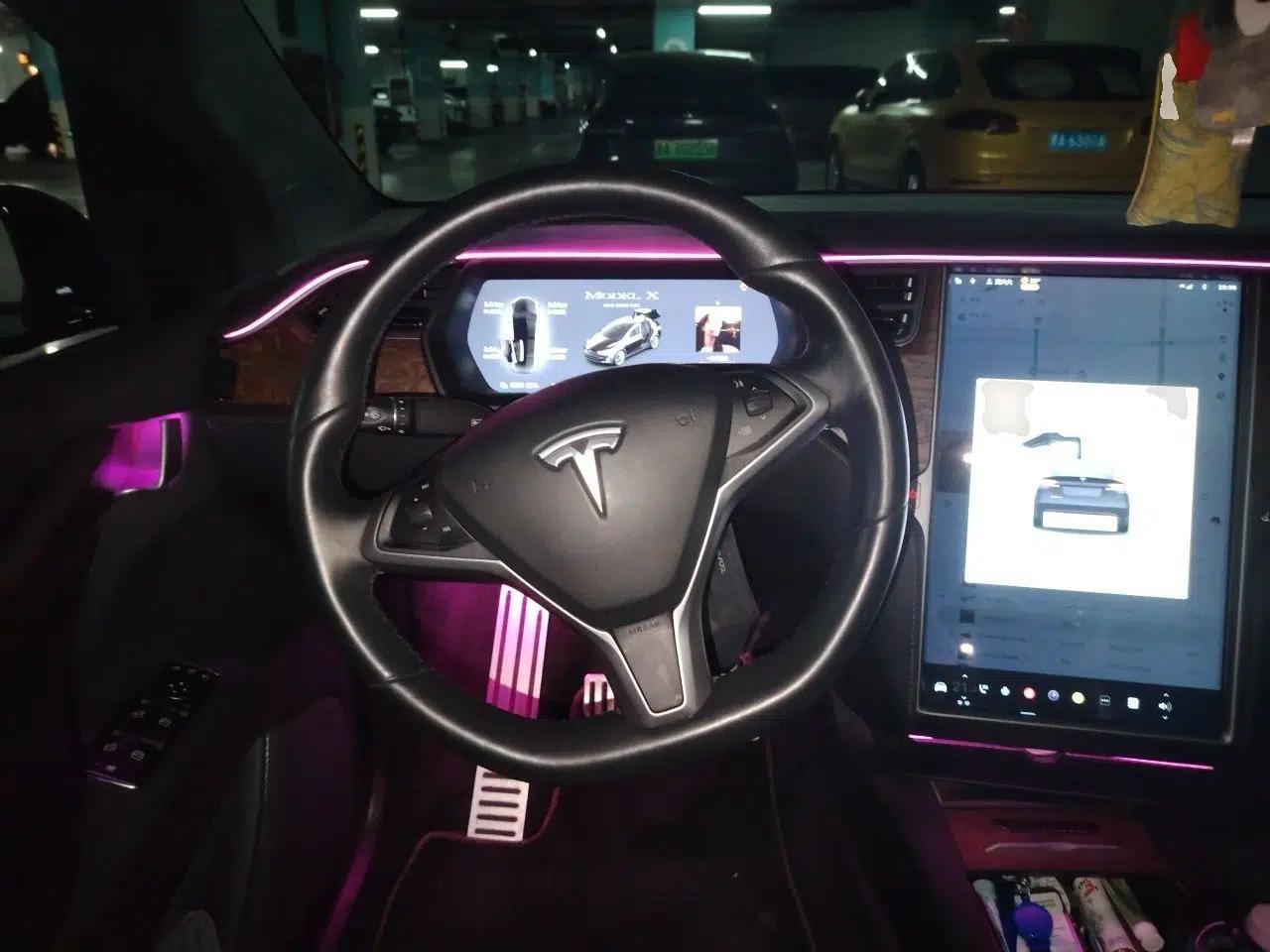 Tesla Model X 2020 Long-Range Upgrade Version — миниатюра 11