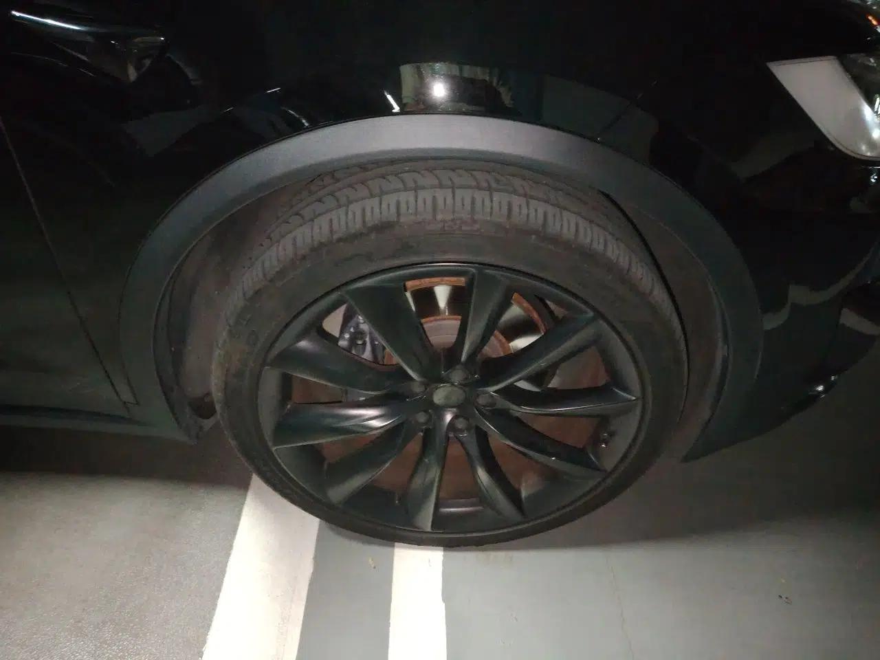 Tesla Model X 2020 Long-Range Upgrade Version — миниатюра 8