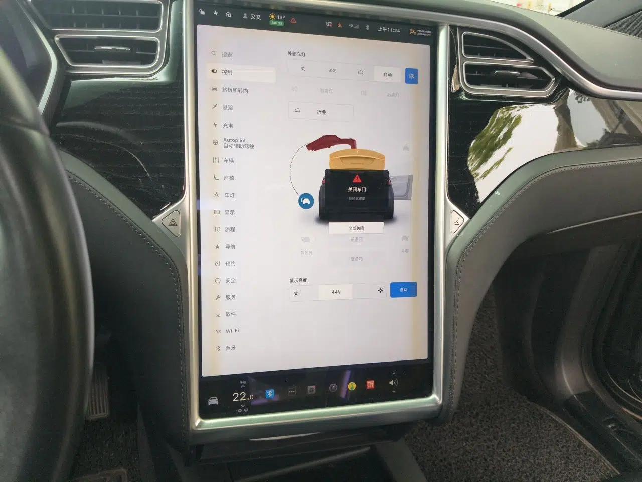 Tesla Model X 2017 X 100D Long Range Edition — миниатюра 14