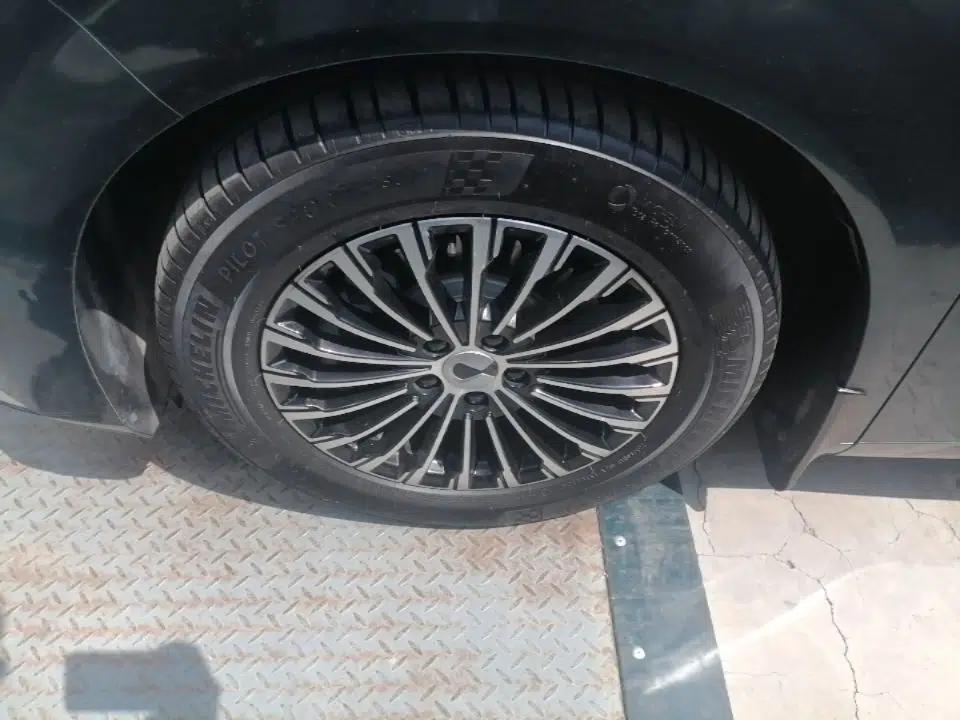 Denza D9 2022 DM-i 970 Four-Wheel Drive Flagship Model — миниатюра 8