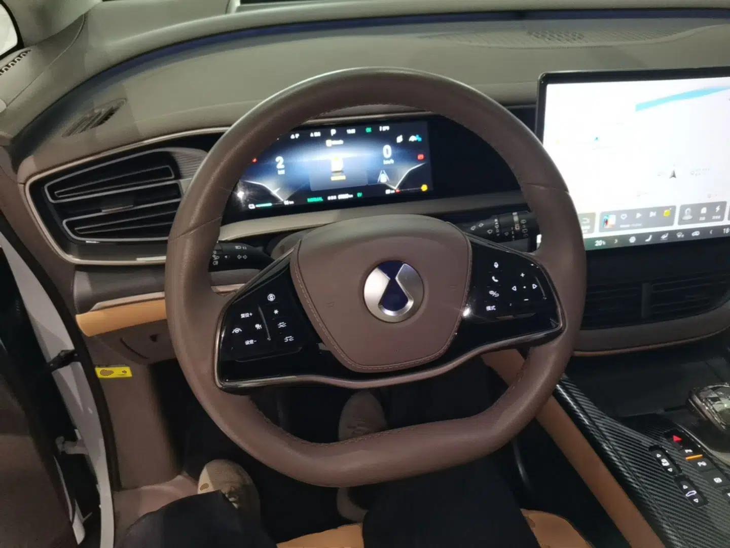 Denza D9 2022 DM-i 970 Four-Wheel Drive Flagship Model — миниатюра 14