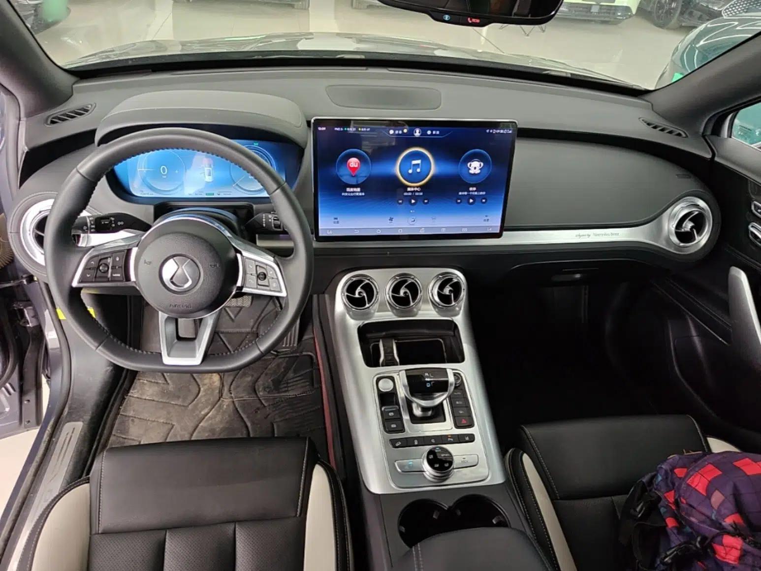 Denza X 2020 PHEV Sport Edition — миниатюра 13