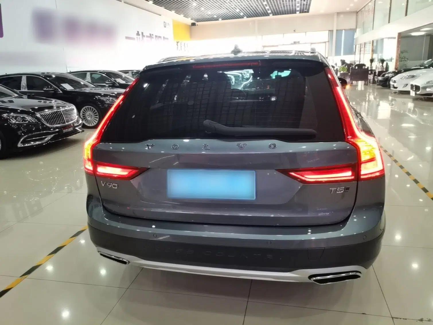 Volvo V90 2020 Cross Country T5 AWD Smart Range Edition — миниатюра 5