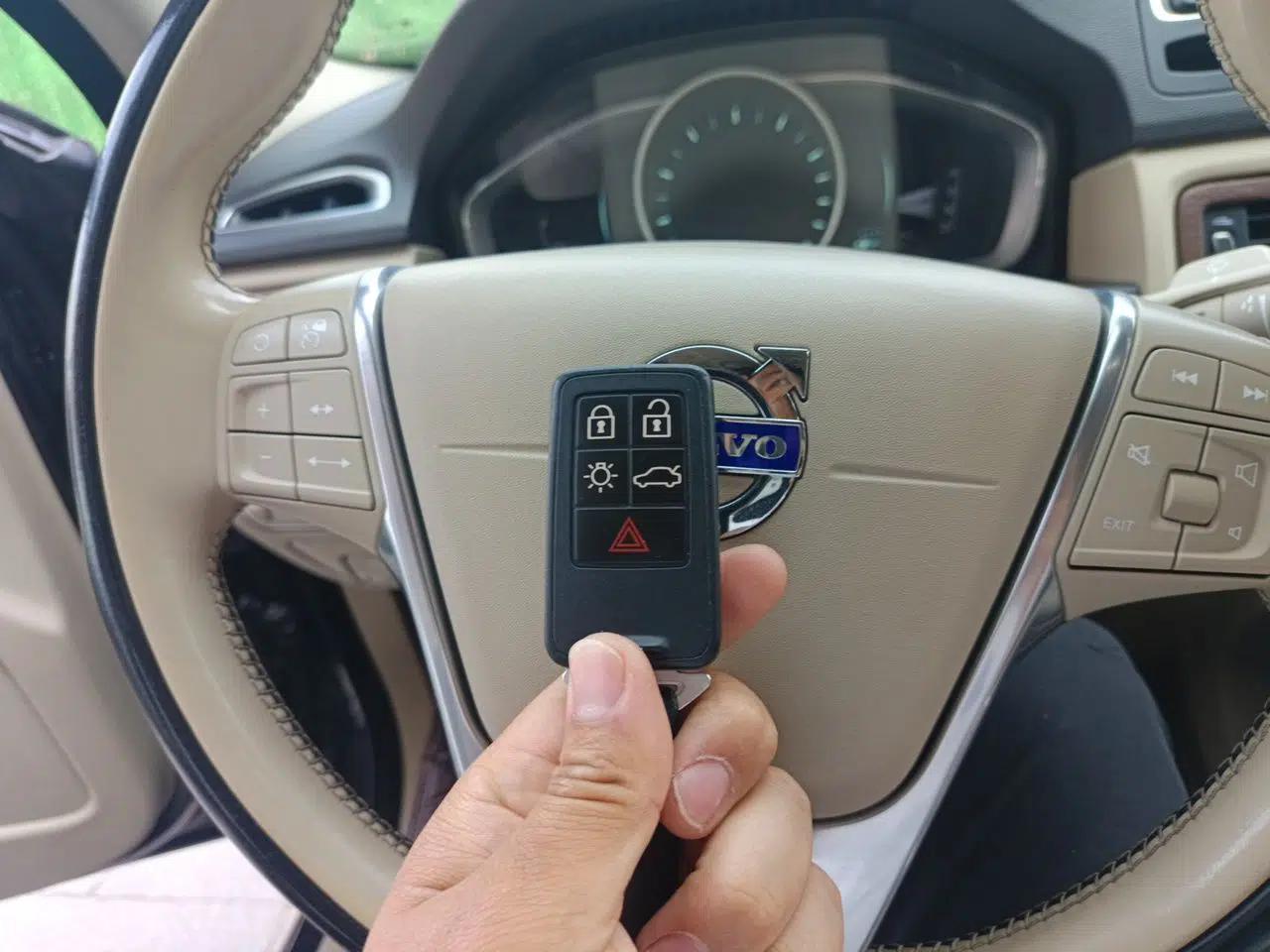 Volvo S80L 2014 2.0T T5 Smart Luxury Edition — миниатюра 9