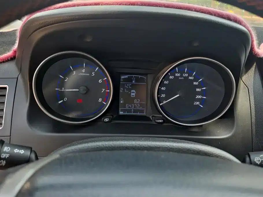 Jingyi X5 2016 1.6L Manual Premium Edition — миниатюра 14