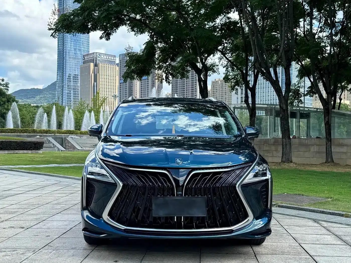 Fengxing Yacht 2022 1.5T DCT Wave Chaser Edition — миниатюра 2
