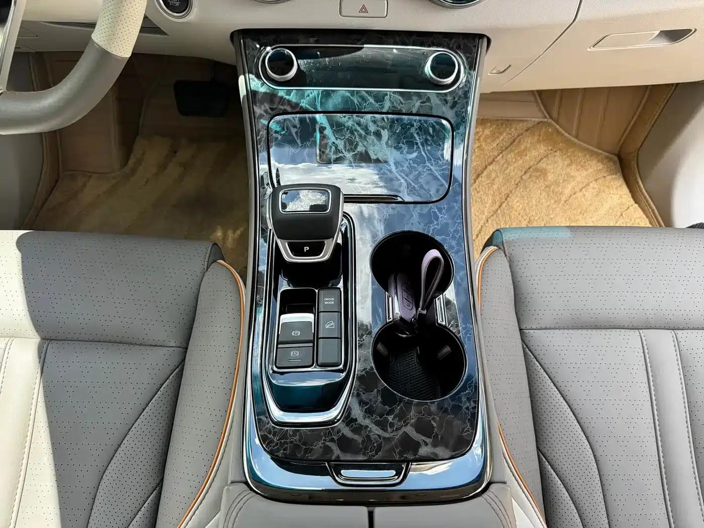 Fengxing Yacht 2022 1.5T DCT Wave Chaser Edition — миниатюра 11