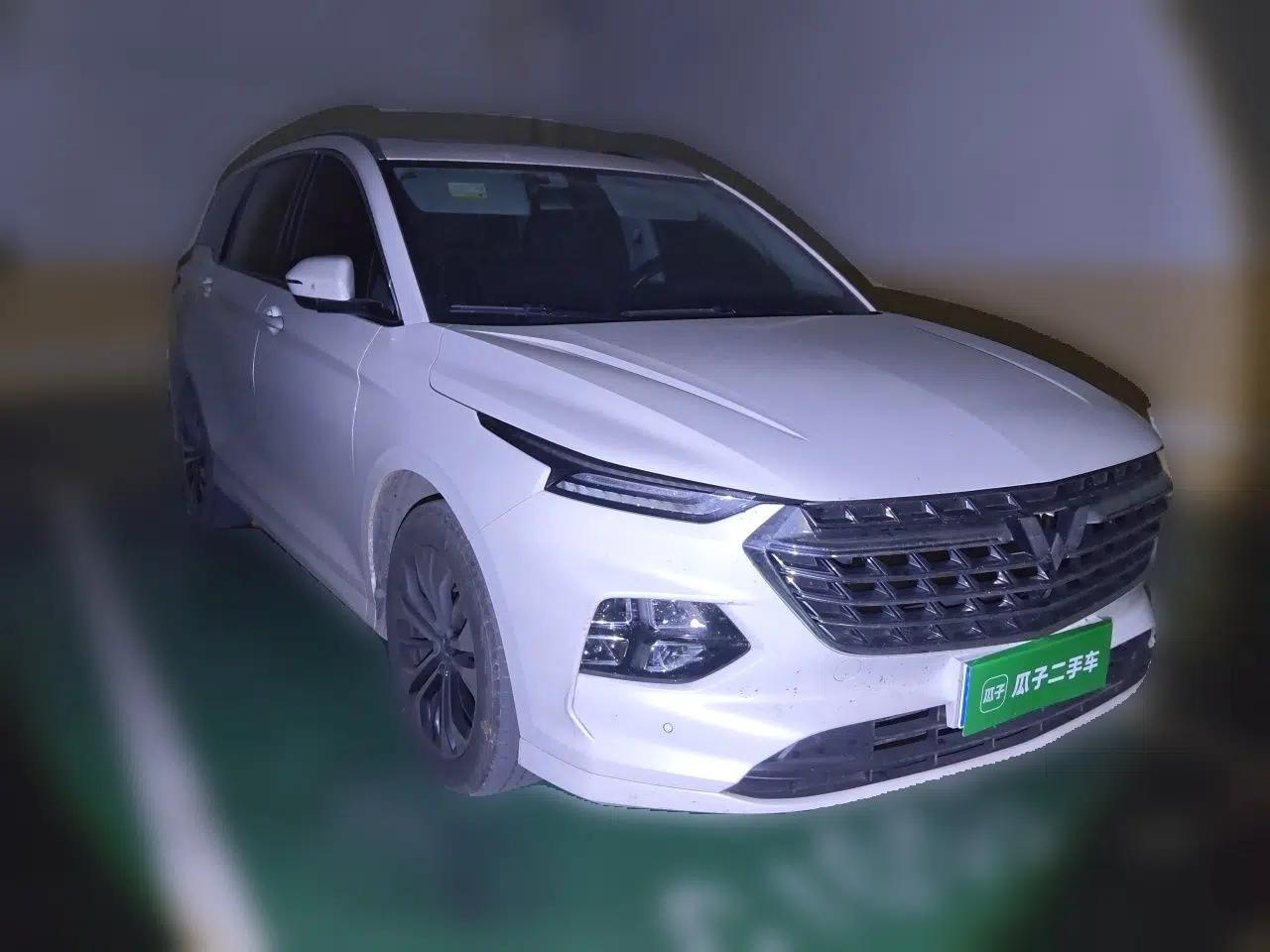 Wuling Victory 2020 1.5T CVT Flagship Edition — миниатюра 3