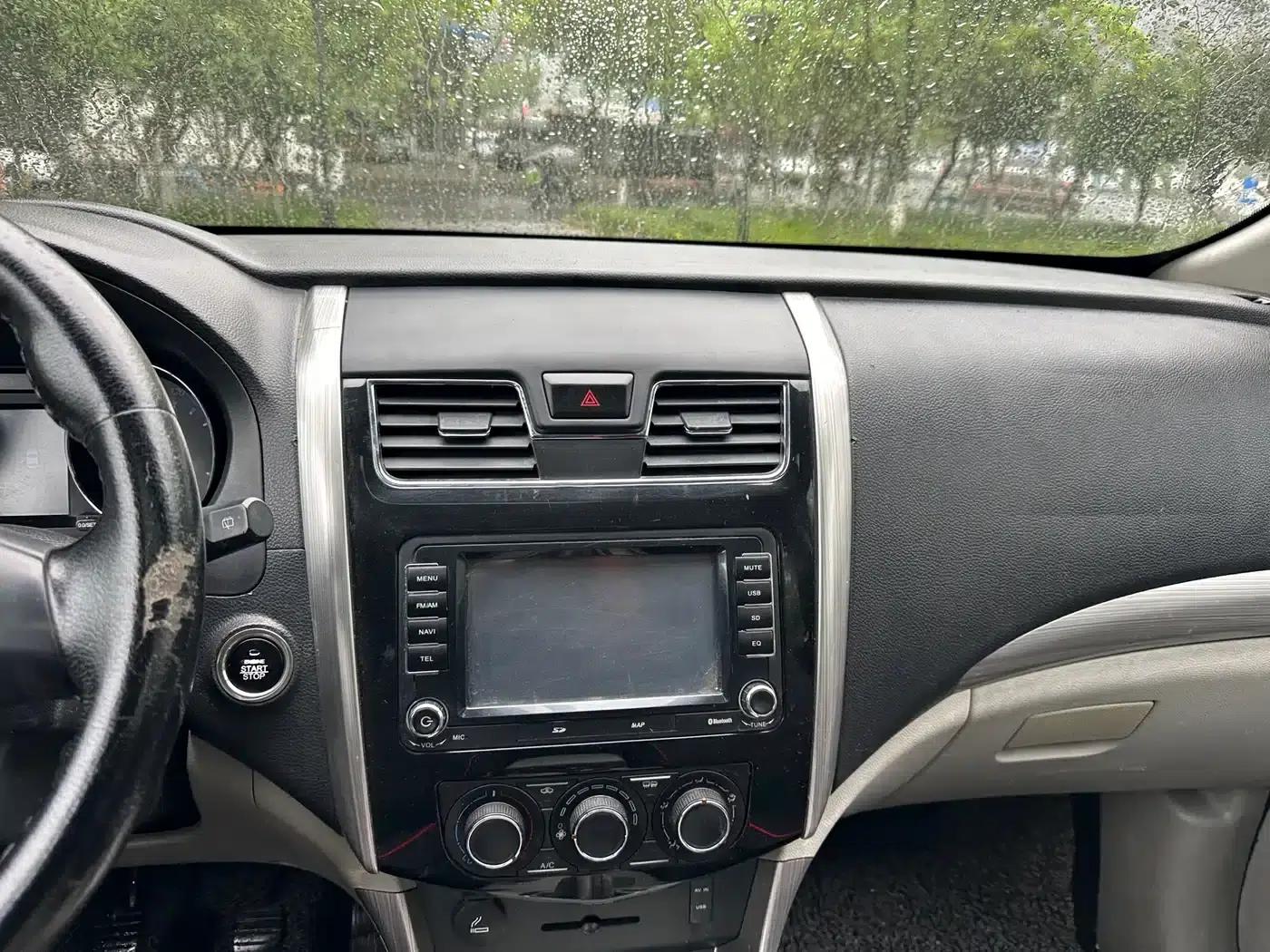 Fengxing S500 2016 Model 1.6L Manual Premium — миниатюра 12