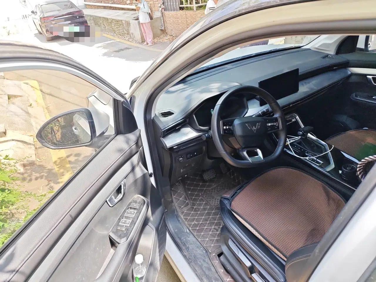 Wuling Asta 2021 1.5T CVT Starlight Edition — миниатюра 17
