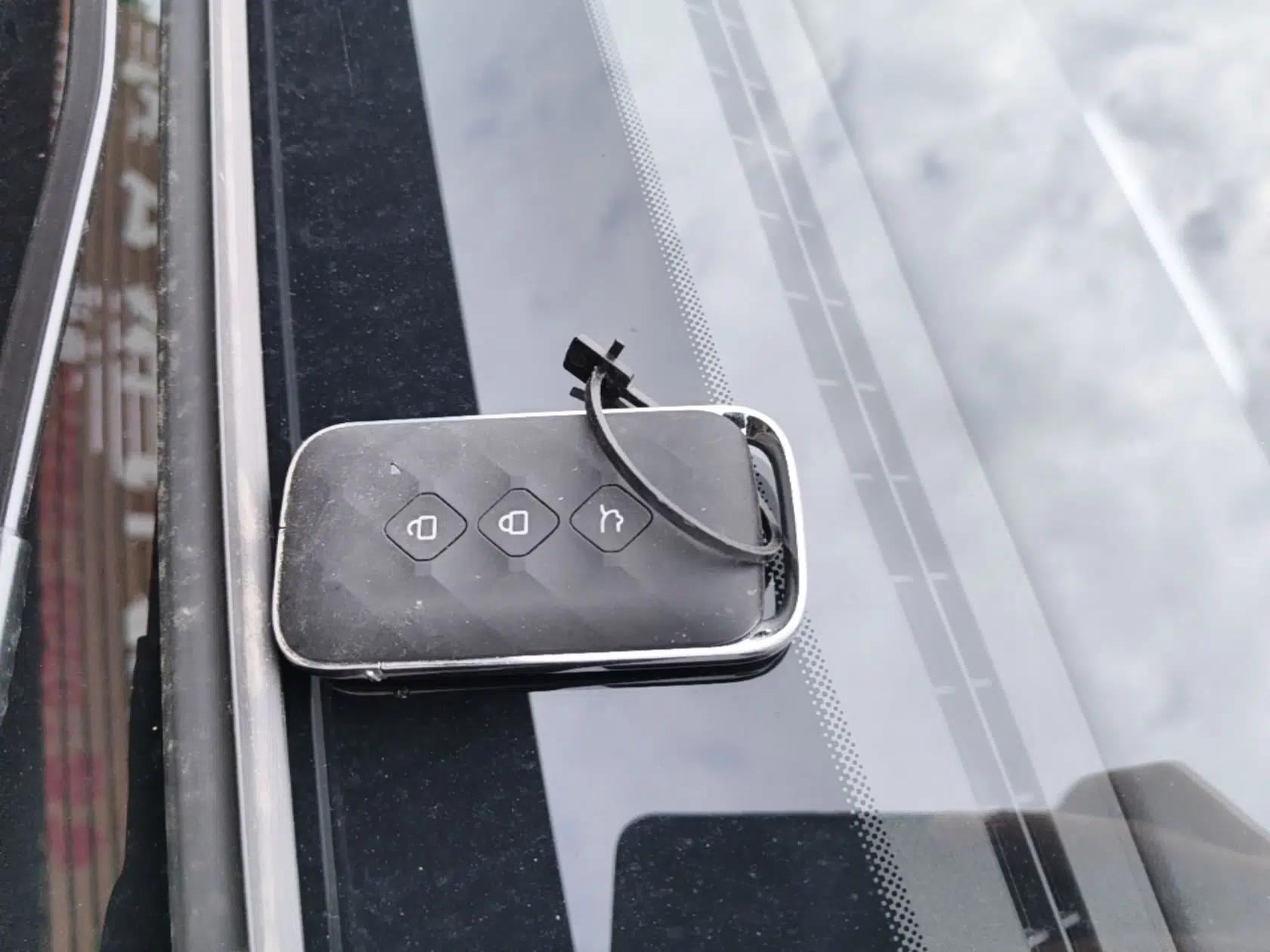 Wuling Xingguang S 2025 Model, 130km Flagship Edition — миниатюра 12
