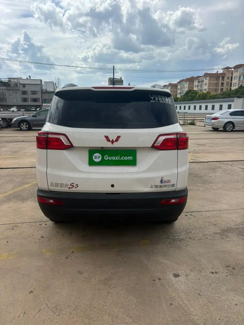 Wuling Hongguang S3 2018 1.5L Manual Standard Version China V Standard — миниатюра 6