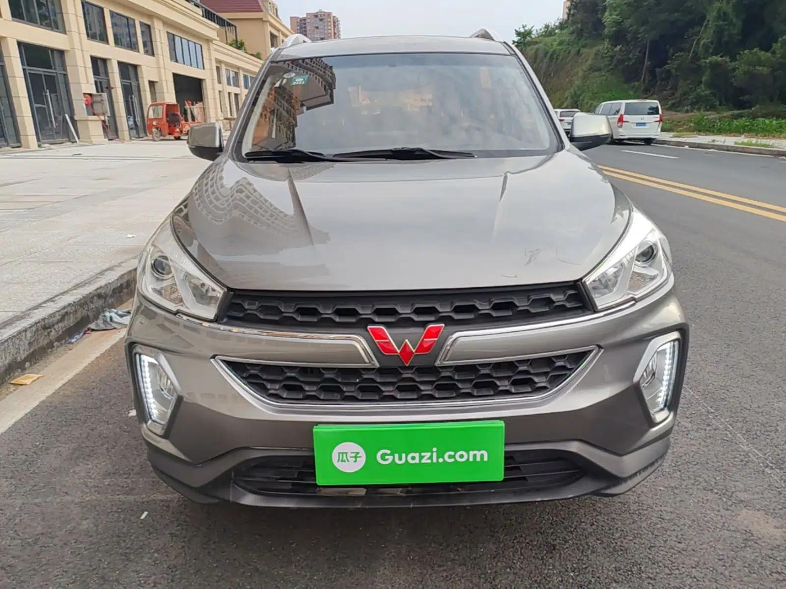 Wuling Hongguang S3 2018 1.5L Manual Luxury Model China V Standard — миниатюра 2