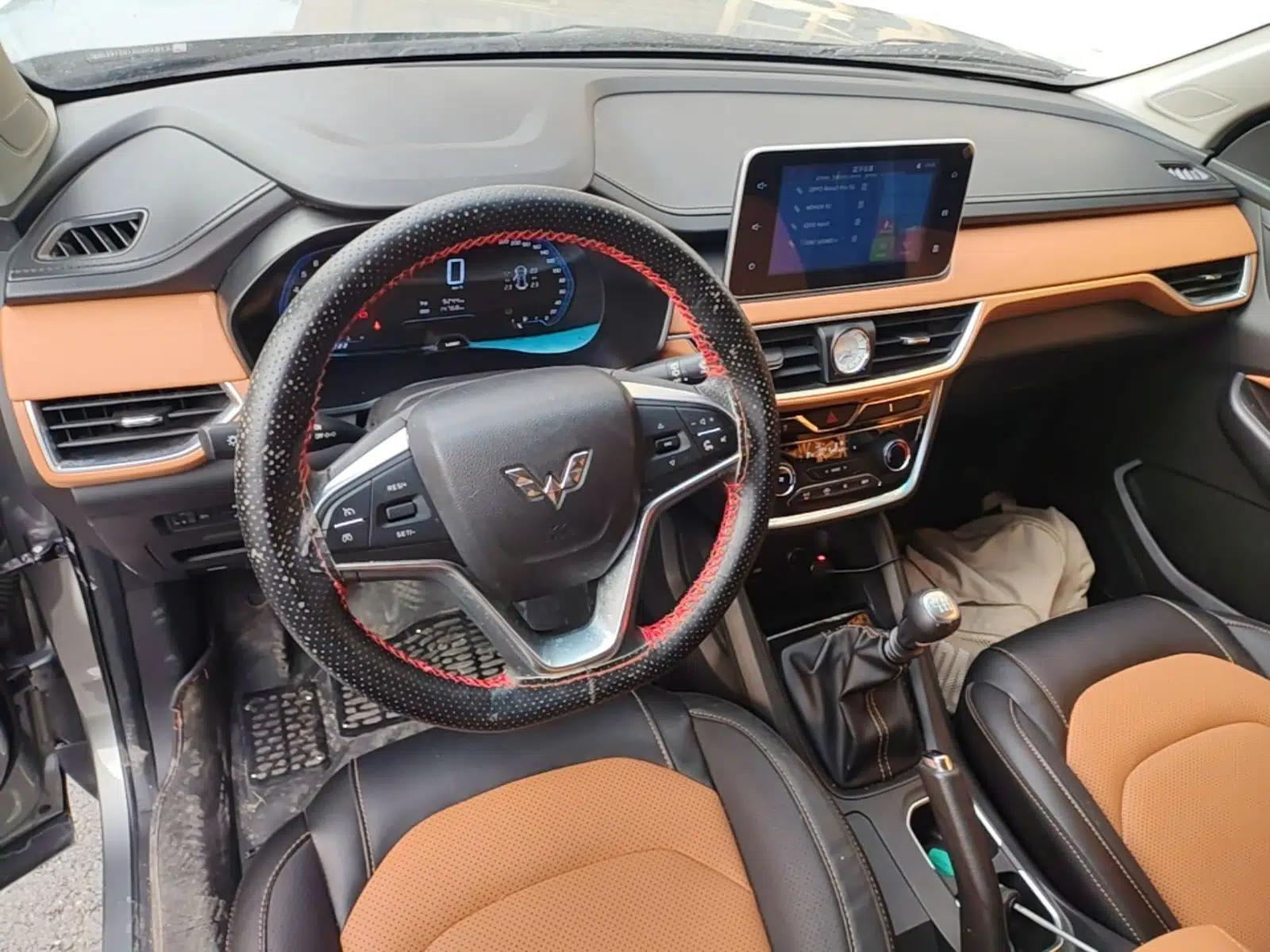 Wuling Hongguang S3 2018 1.5L Manual Luxury Model China V Standard — миниатюра 13