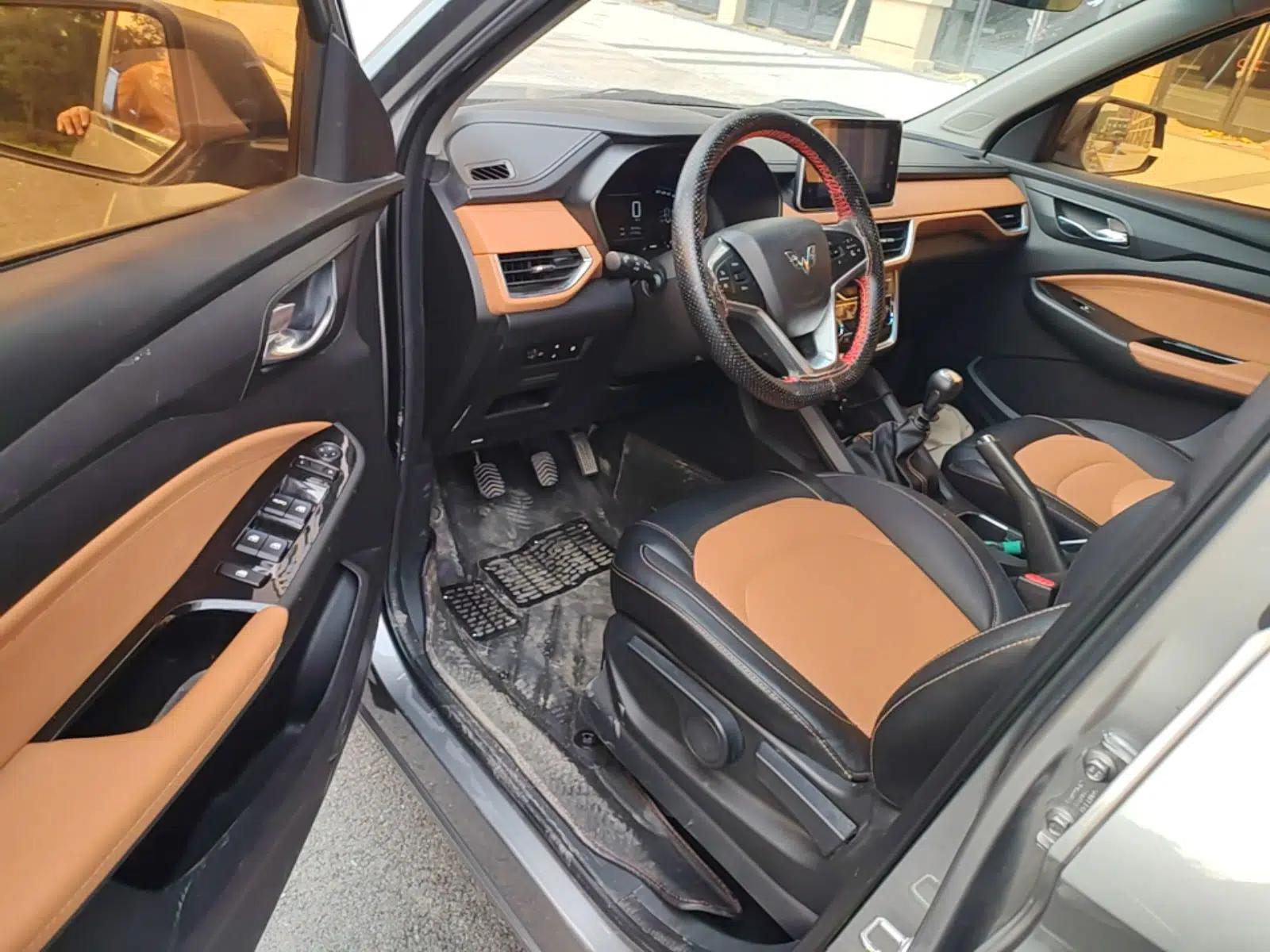 Wuling Hongguang S3 2018 1.5L Manual Luxury Model China V Standard — миниатюра 19