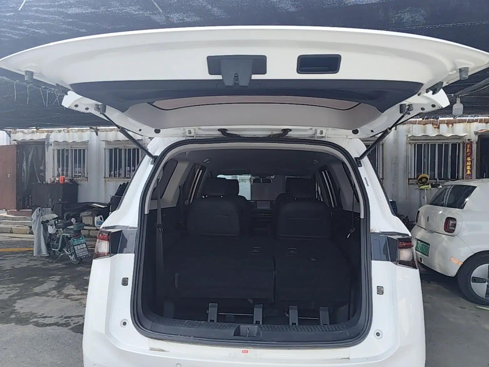 Wuling Jiachen 2022 1.5T Manual Light Enjoyment Dynamic Version — миниатюра 22