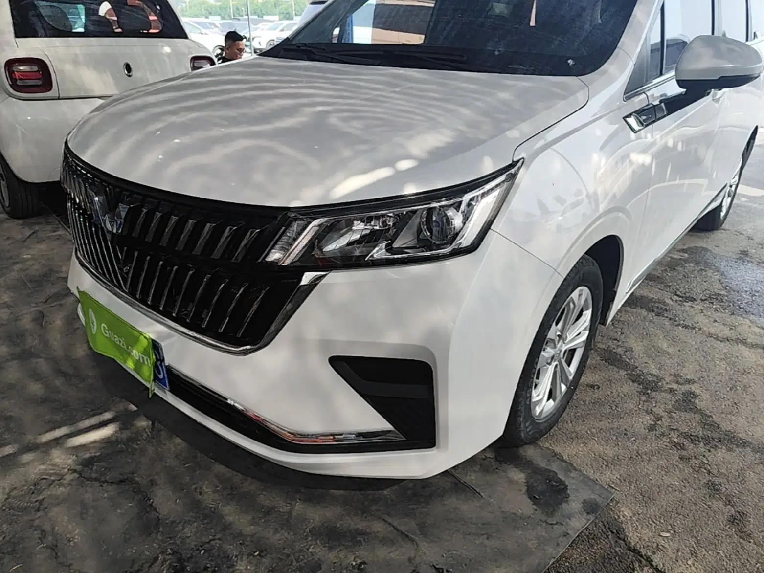 Wuling Jiachen 2022 1.5T Manual Light Enjoyment Dynamic Version — миниатюра 9
