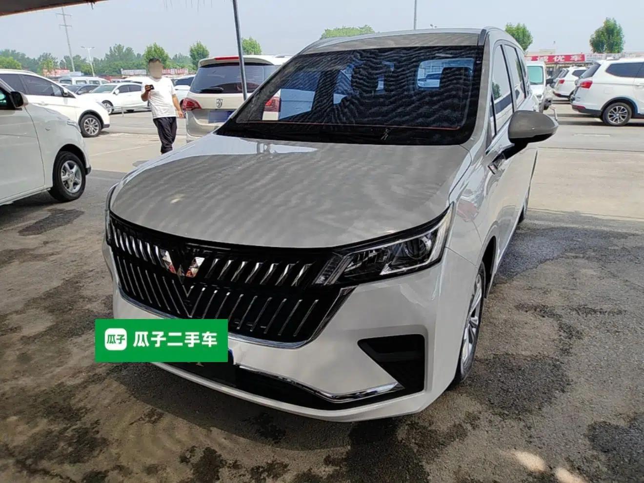 Wuling Jiachen 2022 1.5L Manual Comfort Edition — миниатюра 1
