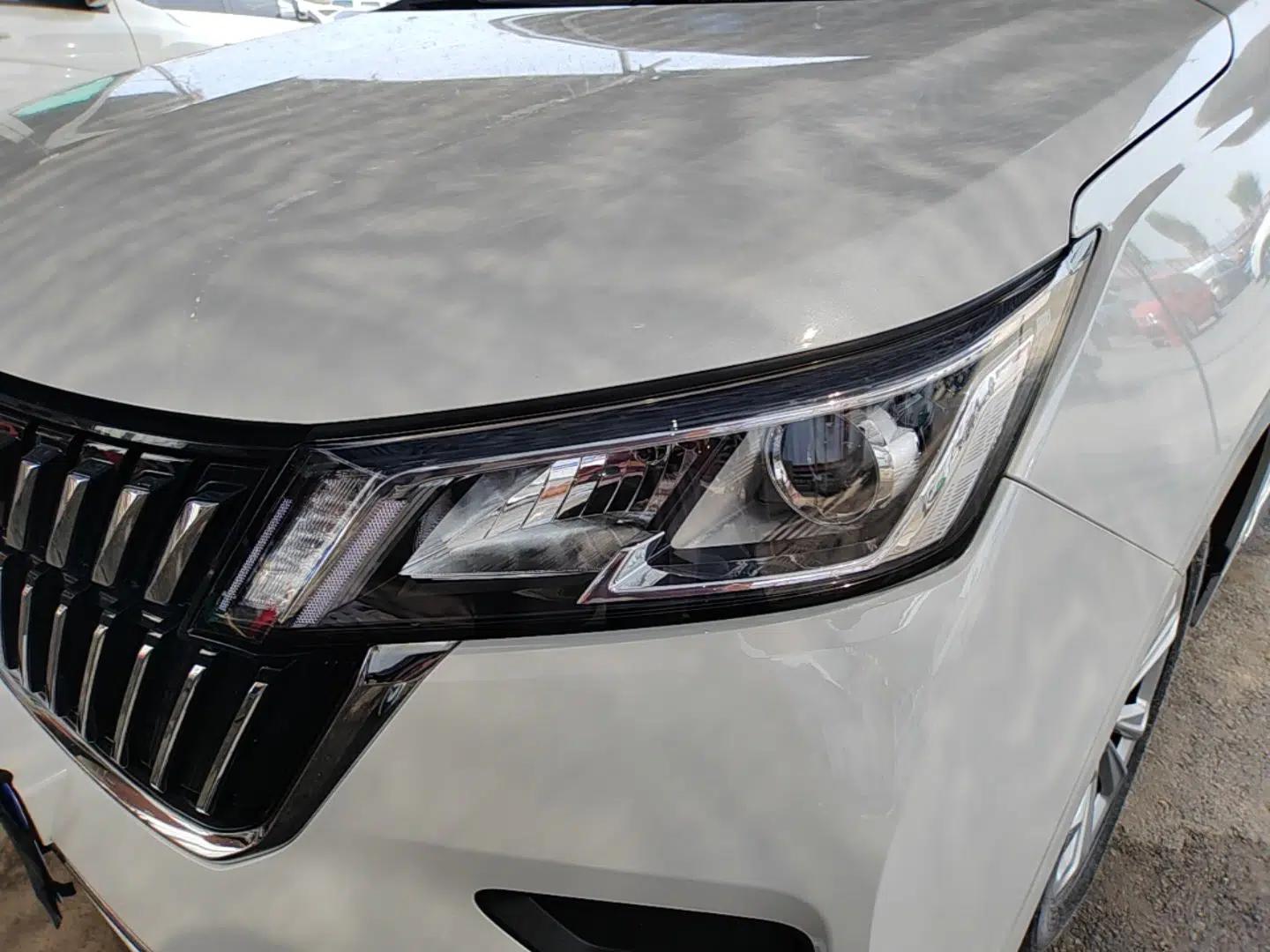Wuling Jiachen 2022 1.5L Manual Comfort Edition — миниатюра 9