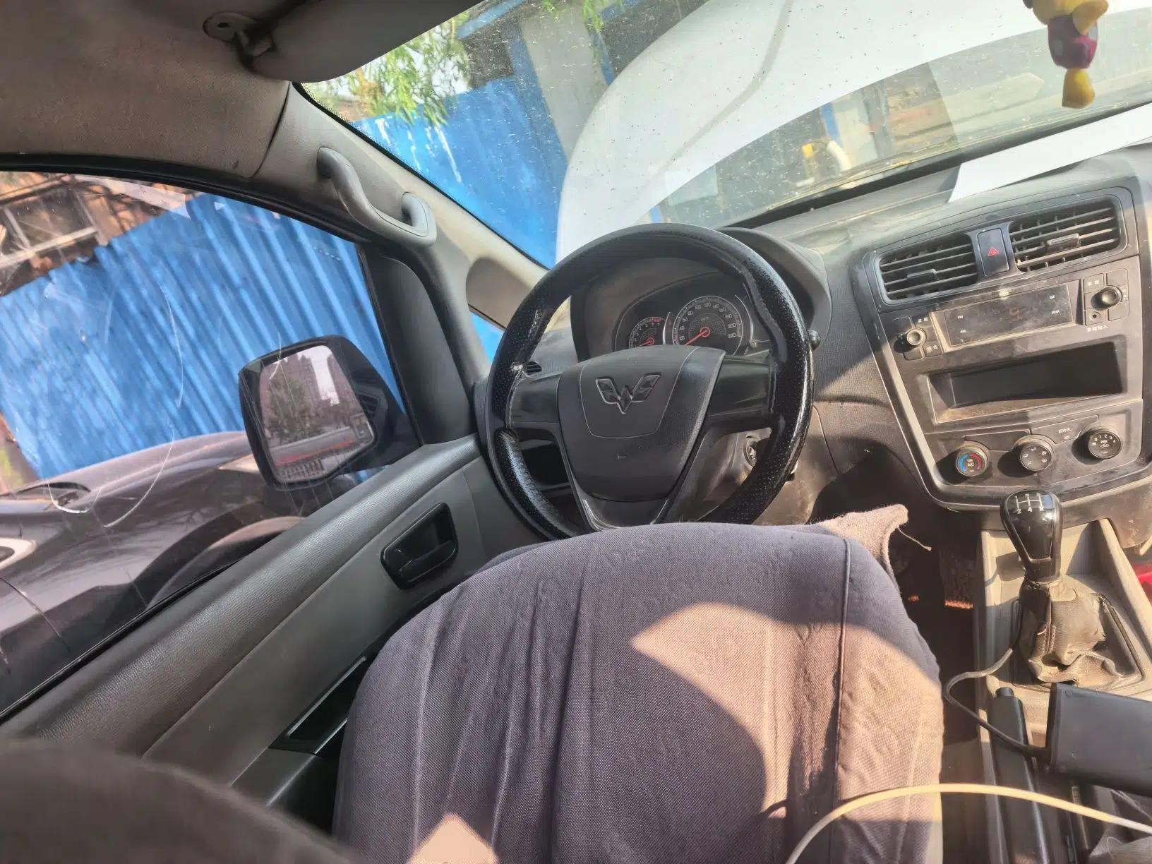 Wuling Zhengcheng 2015 1.5L Comfort L3C — миниатюра 11