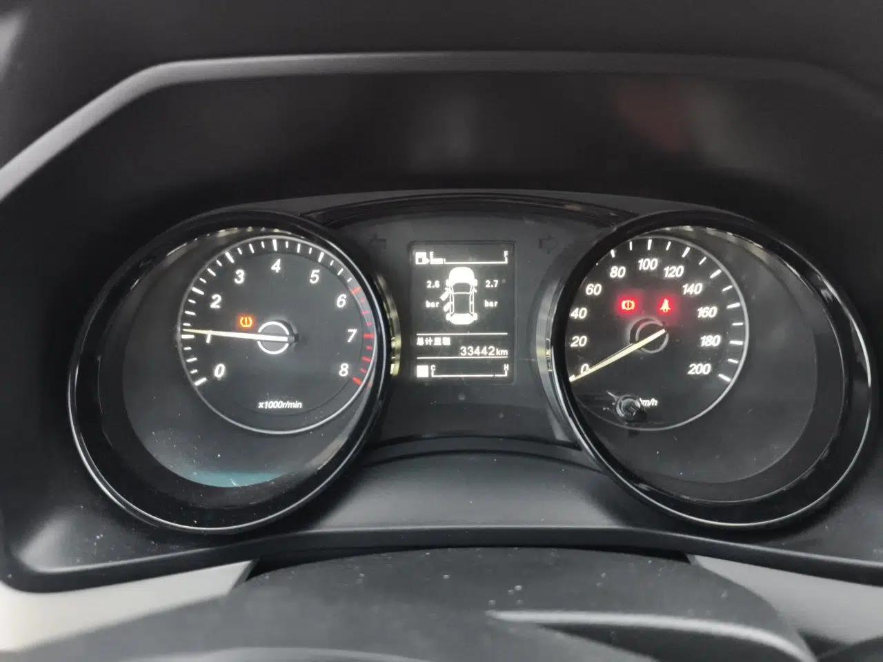 Wuling Zhengcheng 2021 1.5T Manual Luxury Version — миниатюра 12