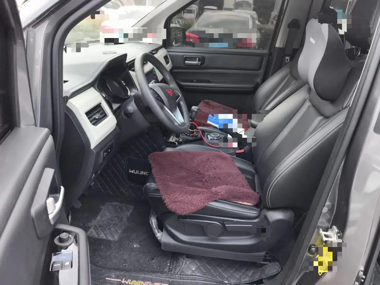 Wuling Zhengcheng 2021 1.5T Manual Luxury Version — миниатюра 16