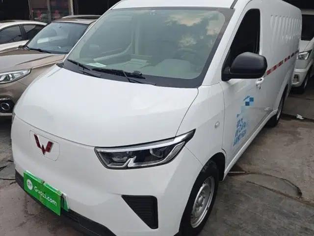 Wuling Yangguang 2024 230km Practical Enclosed-Window Version 60kW