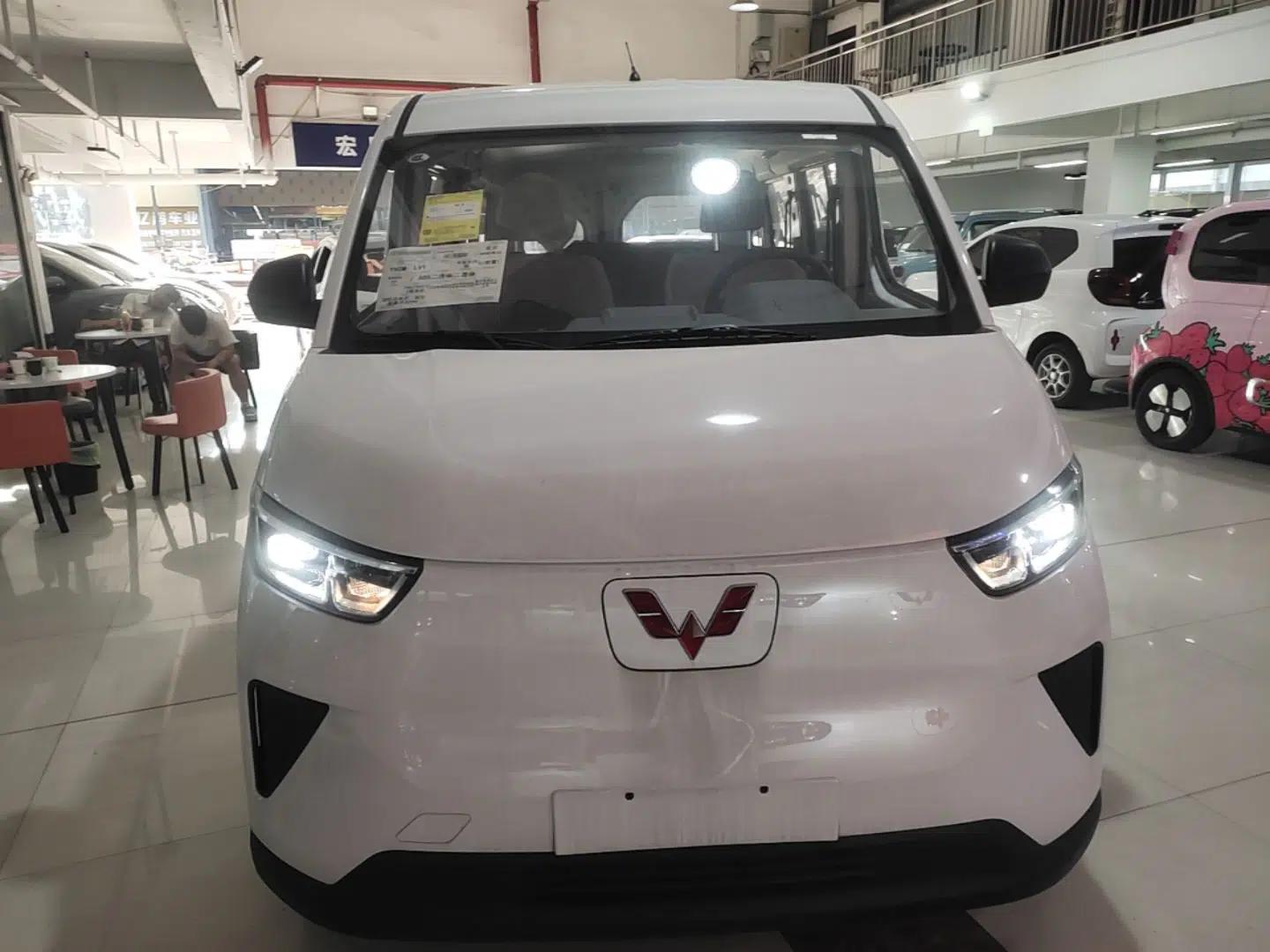Wuling Yangguang 2025 Model 400km Bus Edition—Comfort Edition — миниатюра 2