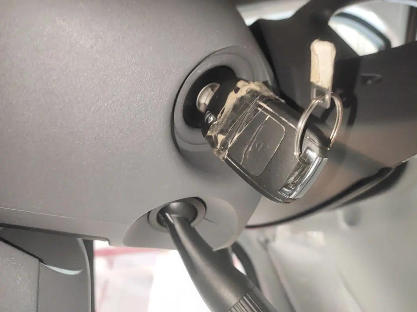 Wuling Yangguang 2025 Model 400km Bus Edition—Comfort Edition — миниатюра 12