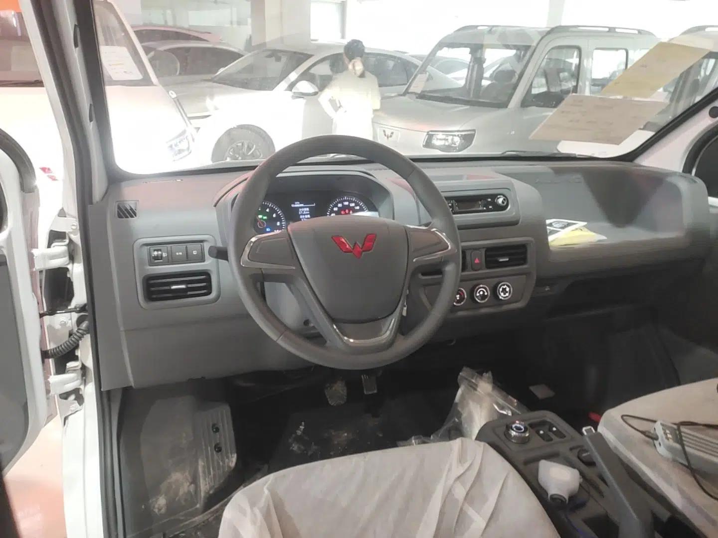 Wuling Yangguang 2025 Model 400km Bus Edition—Comfort Edition — миниатюра 13
