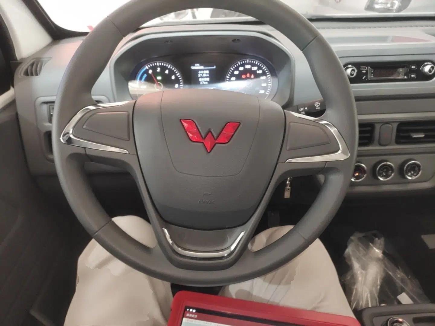 Wuling Yangguang 2025 Model 400km Bus Edition—Comfort Edition — миниатюра 14