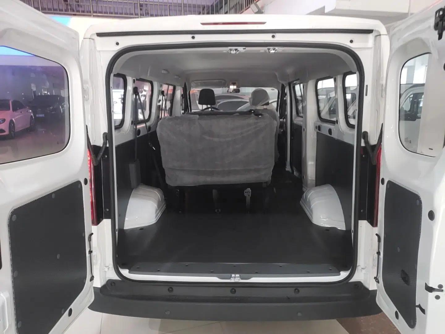 Wuling Yangguang 2025 Model 400km Bus Edition—Comfort Edition — миниатюра 22