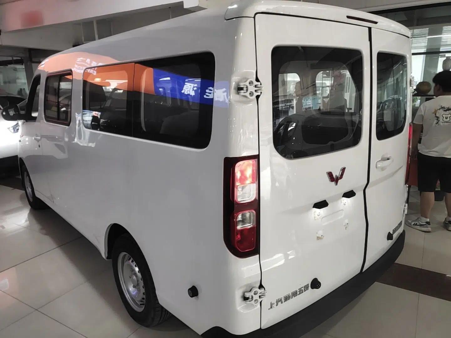 Wuling Yangguang 2025 Model 400km Bus Edition—Comfort Edition — миниатюра 4